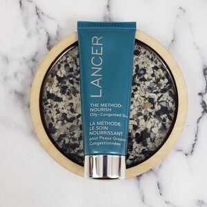 Lancer Skincare The Method: Nourish Oily-Congested Skin